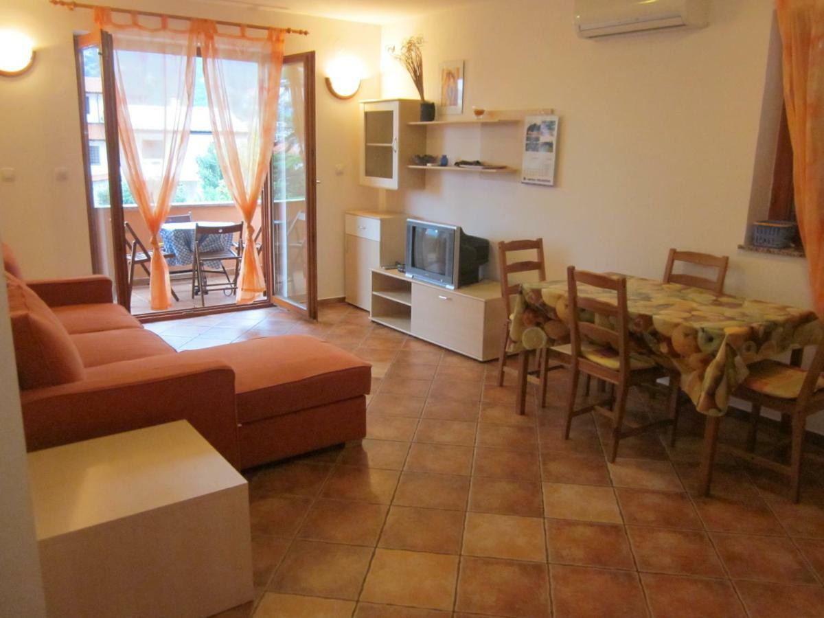 Apartmani Barbalic Dario Башка Экстерьер фото